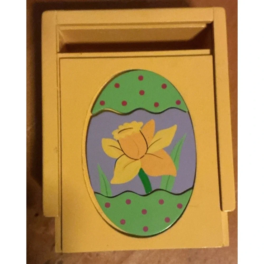 Pier 1 Old Fashioned Wooden Egg Puzzle In A Wooden‎ Box